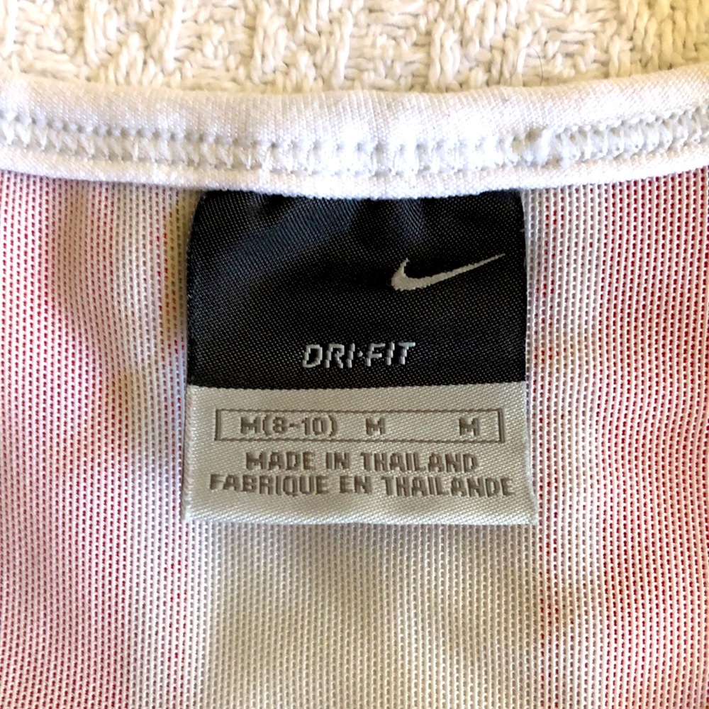 4/$25 Nike Top - Picture 3 of 5
